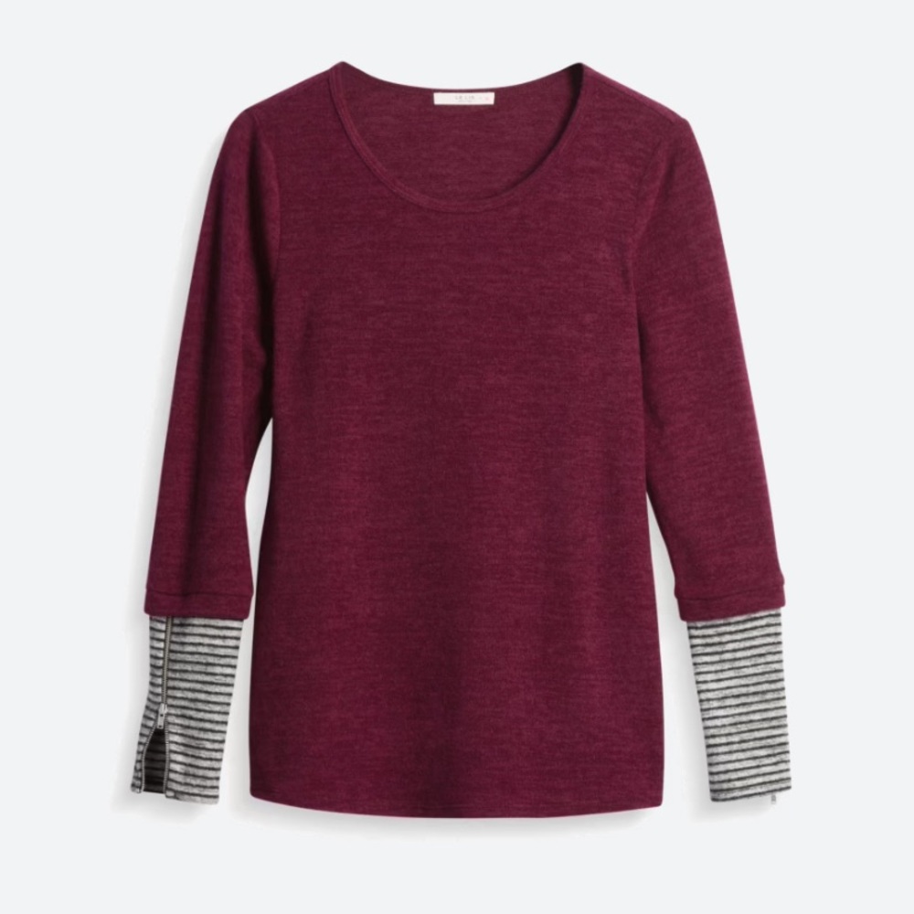 Kaileigh maroon sweater with zip detail on sleeves